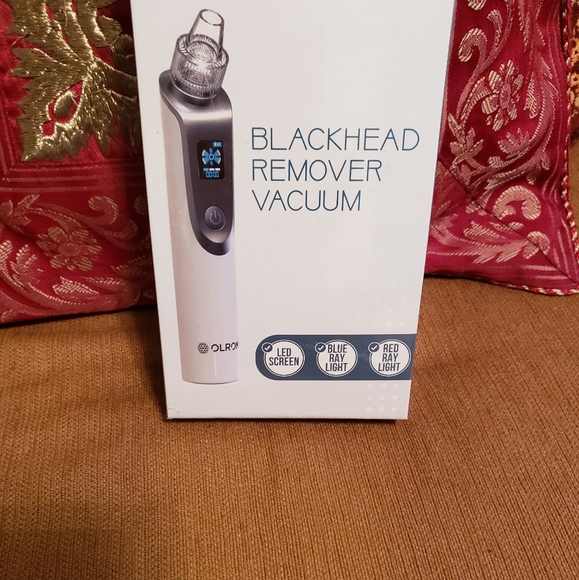 olrom blackhead remover